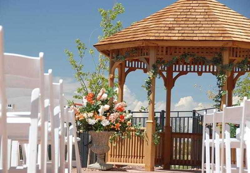 Courtyard Grand Junction Hotel Exterior photo